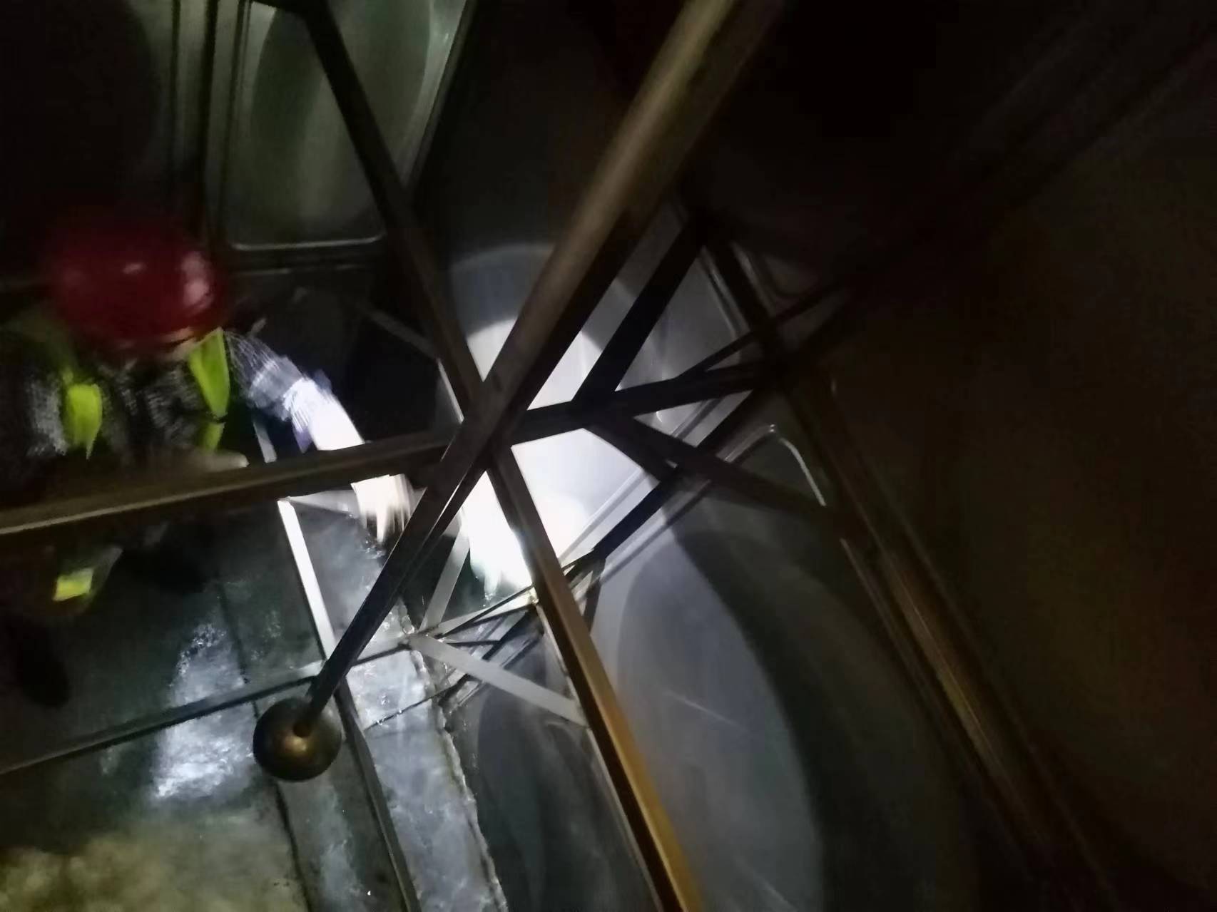 杭州塘栖清洗水箱公司(图1)